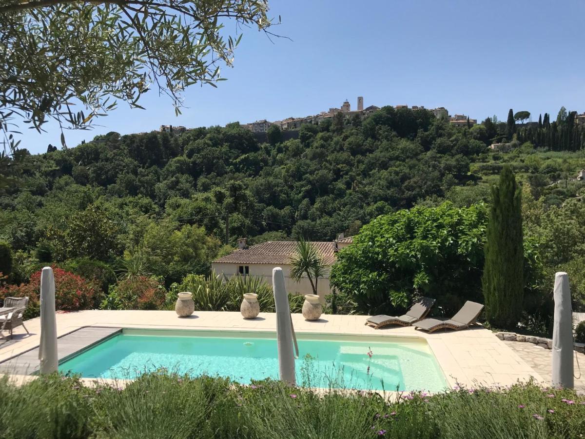 Bastide Nomade - *